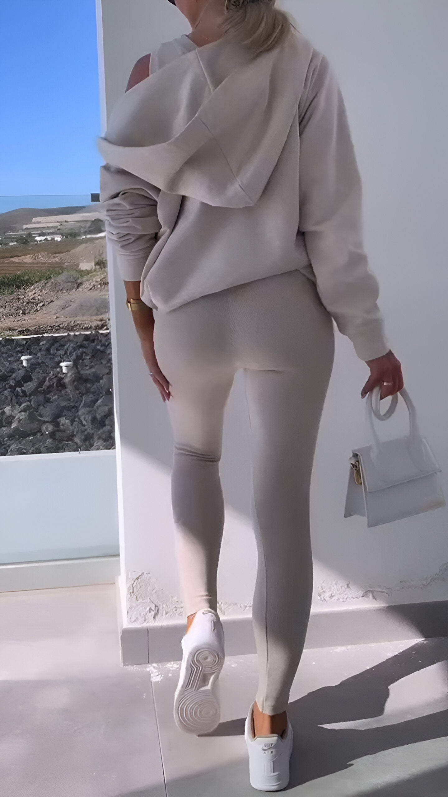 Lourdes | Vest met capuchon